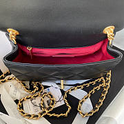 Chanel Flap Bag Black Size 24 cm - 5