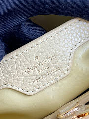 Louis Vuitton Capucines BB 03 Size 27 x 18 x 9 cm - 2