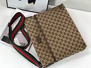 Gucci Beige Ebony Monogram Medium Messenger Bag 189751 Size 34 x 34 x 11 cm - 3