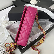 Chanel Flap Bag Pink Size 18 x 9 x 3.5 cm - 3
