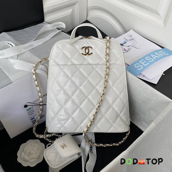 Chanel Backpack White Size 21 x 23 x 8 cm - 1
