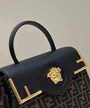 Fendi x Versace LaMedusa Bag Size 25 x 15 x 22 cm - 3