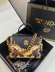 Fendi x Versace LaMedusa Bag Gold Baroque Size 25 x 15 x 22 cm - 1
