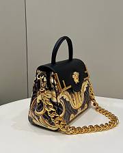 Fendi x Versace LaMedusa Bag Gold Baroque Size 25 x 15 x 22 cm - 4