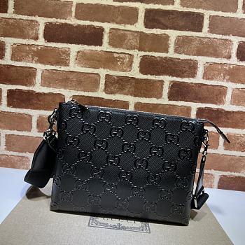 Gucci GG Crossbody Clutch Bag Size 31 x 24.5 x 5 cm