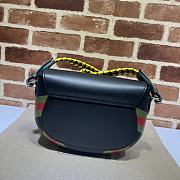 Gucci Small Shoulder Bag 01 Size 25 x 19 x 8 cm - 4