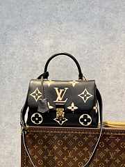 Louis Vuitton LV M45978 Madeleine MM Size 30 x 19.5 x 11 cm - 1
