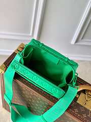 Louis Vuitton Handle Soft Trunk Bag Minty Green Size 21.5 x 15 x 7 cm - 4