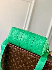 Louis Vuitton LV Keepall Bandouliere 25 Bag Minty Green  - 2