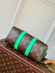 Louis Vuitton Keepall Bandouliere 25 Bag Green - 5