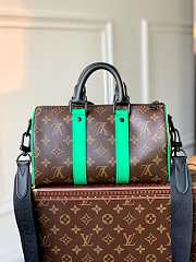 Louis Vuitton Keepall Bandouliere 25 Bag Green - 4