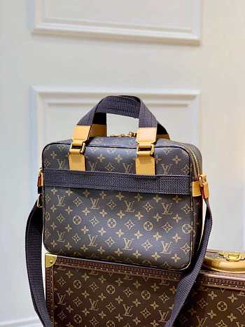 Louis Vuitton LV Sac Bosphore 2way Shoulder Bag Size 35.5 x 25 x 8.5 cm