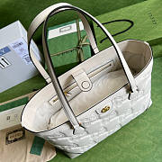 Gucci GG Matelassé Leather Medium Tote White Size 38 x 28 x 14 cm - 4