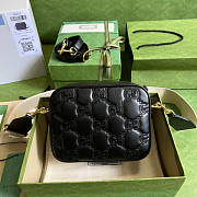 Gucci GG Matelassé Leather Shoulder Bag Black Size 21.5 x 17 x 7.5 cm - 2