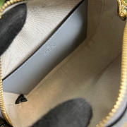 Gucci GG Matelassé Leather Shoulder Bag Gray Size 21.5 x 17 x 7.5 cm - 5