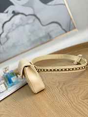 Chanel A99009 Waist bag Lambskin Apricot Gold Size 18 x 3.5 x 12 cm - 5