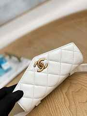 Chanel A99009 Waist bag Lambskin White Gold Size 18 x 3.5 x 12 cm - 3