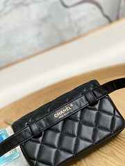 Chanel A99009 Waist bag Lambskin gold Black Size 18 x 3.5 x 12 cm - 6