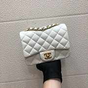  Chanel A35200 Mini Flap Bag 17cm Grained Calfskin White Gold - 1