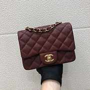  Chanel A69900 Mini Flap Bag Grained Calfskin Wine Red Gold Size 17 cm - 1