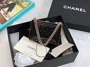 Chanel Cl Boy Minaudiere Shiny Leather Size 7.5 x 11 x 2.4 cm - 3