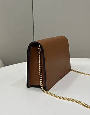 Fendi Chain Bag Brown Size 20 x 6 x 13 cm - 4