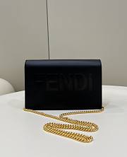 Fendi Chain Bag Black Size 20 x 6 x 13 cm - 1