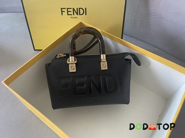 Fendi Roma Mini Bag Black Size 17 x 18 x 8 cm - 1