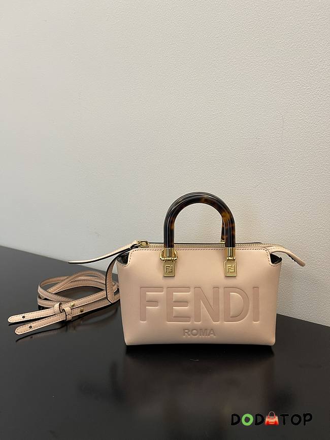 Fendi Roma Mini Bag Light Pink Size 17 x 18 x 8 cm - 1