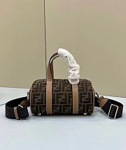 Fendi Mini Bowling Bag Size 21.5 x 13 x 13 cm - 5