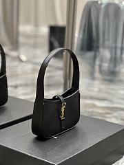 YSL LE 5 A 7 Underarm Bag In Black Size 19 x 11.5 x 4.5 cm - 5