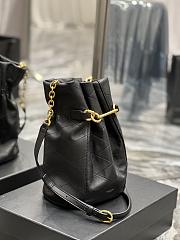 YSL Le Maillon Hook Bucket Bag Black Size 19 × 27 × 12 cm - 4