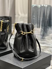 YSL Le Maillon Hook Bucket Bag Black Size 19 × 27 × 12 cm - 5