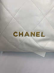 Chanel 22 Backpack Shiny Calfskin White Gold Size 51 × 40 × 9 cm - 4