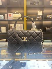 Chanel Trendy Lambskin Black Handbag Size 25 x 12 x 17 cm - 1