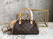 Louis Vuitton LV M50202 Presbyopia Small Ingot Handbag Size 23 x 13 x 14 cm - 1