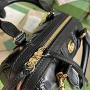 Gucci GG Matelassé Leather Chain Shoulder Bag Black Size 19 x 13 x 11 cm - 2