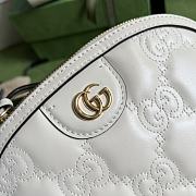 Gucci Matelassé Leather Shoulder Bag White Size 23.5 x 19 x 8 cm - 6