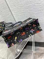 Dior Book Tote Size 42 x 18 x 35 cm - 2