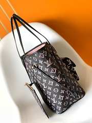 Louis Vuitton Neverfull Buci Box Black MM Bag Size 32 x 28 x 14 cm - 2