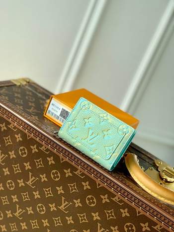 Louis Vuitton LV Clea Wallet M81564 Size 12 x 9 x 3.5 cm