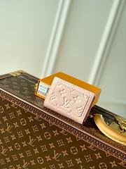 Louis Vuitton LV Clea Wallet M81529 Size 12 x 9 x 3.5 cm - 1
