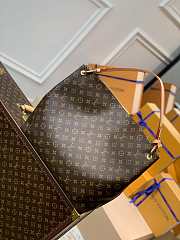 Louis Vuitton LV M43704 Graceful MM M43701 Monogram Size 41 x 35 x 14 cm - 4