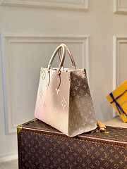 Louis Vuitton LV M20510 Onthego MM Tote Bag Size 35 x 27 x 14 cm - 5