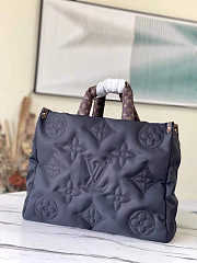 Louis Vuitton M59007 LV M59005 Onthego GM Bag Black Size 41 x 34 x 19 cm - 1