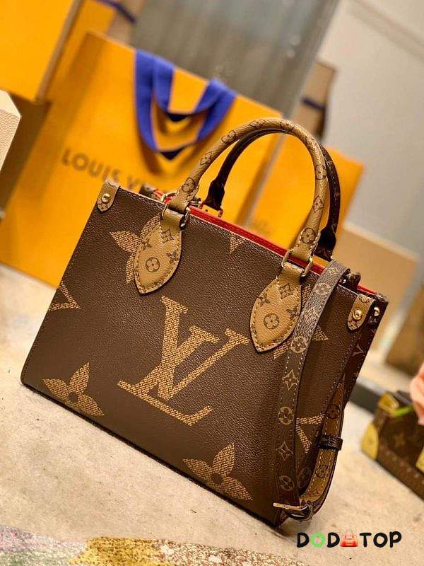 LV M45039 Louis Vuitton Onthego PM Monogram Handbag Size 25 x 19 x 11.5 cm - 1