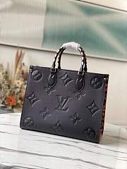 Louis Vuitton OnTheGo MM Monogram Empreinte Tote Bag Black Size 35 x 27 x 14 cm - 4