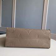 Louis Vuitton OnTheGo MM Monogram Empreinte Tote Bag Beige Size 35 x 27 x 14 cm - 4