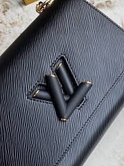 Louis Vuitton Twist MM 06 Size 23 x 17 x 9.5 cm - 3
