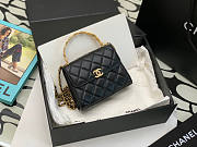 Chanel Cl Clutch With Chain Black Size 11.5 x 14.5 x 5.5 cm - 1